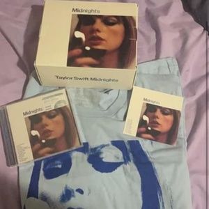 Taylor Swift Capitol One Midnights Box